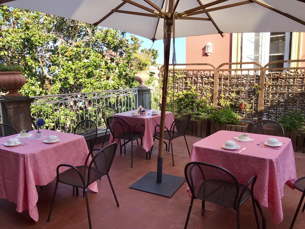 Hotel The Secret Garden Relais Piano di Sorrento Exterior foto